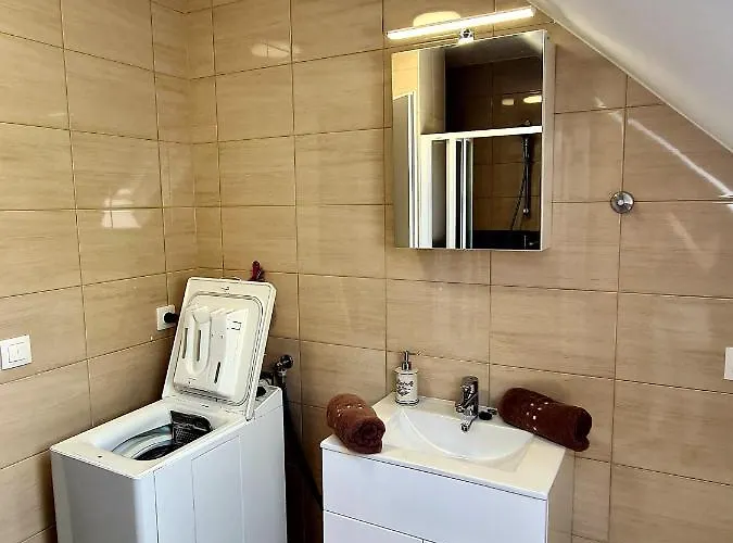 アパート Nap-hold